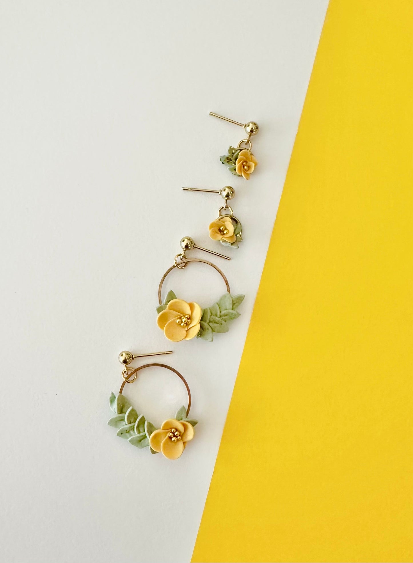 Flower hoops (unnamed)